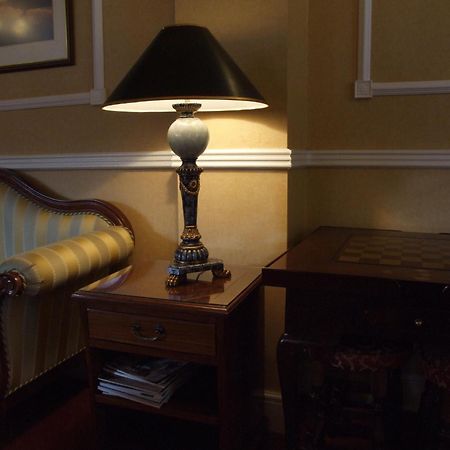 Ely House Hotel Вулвергемптон Экстерьер фото