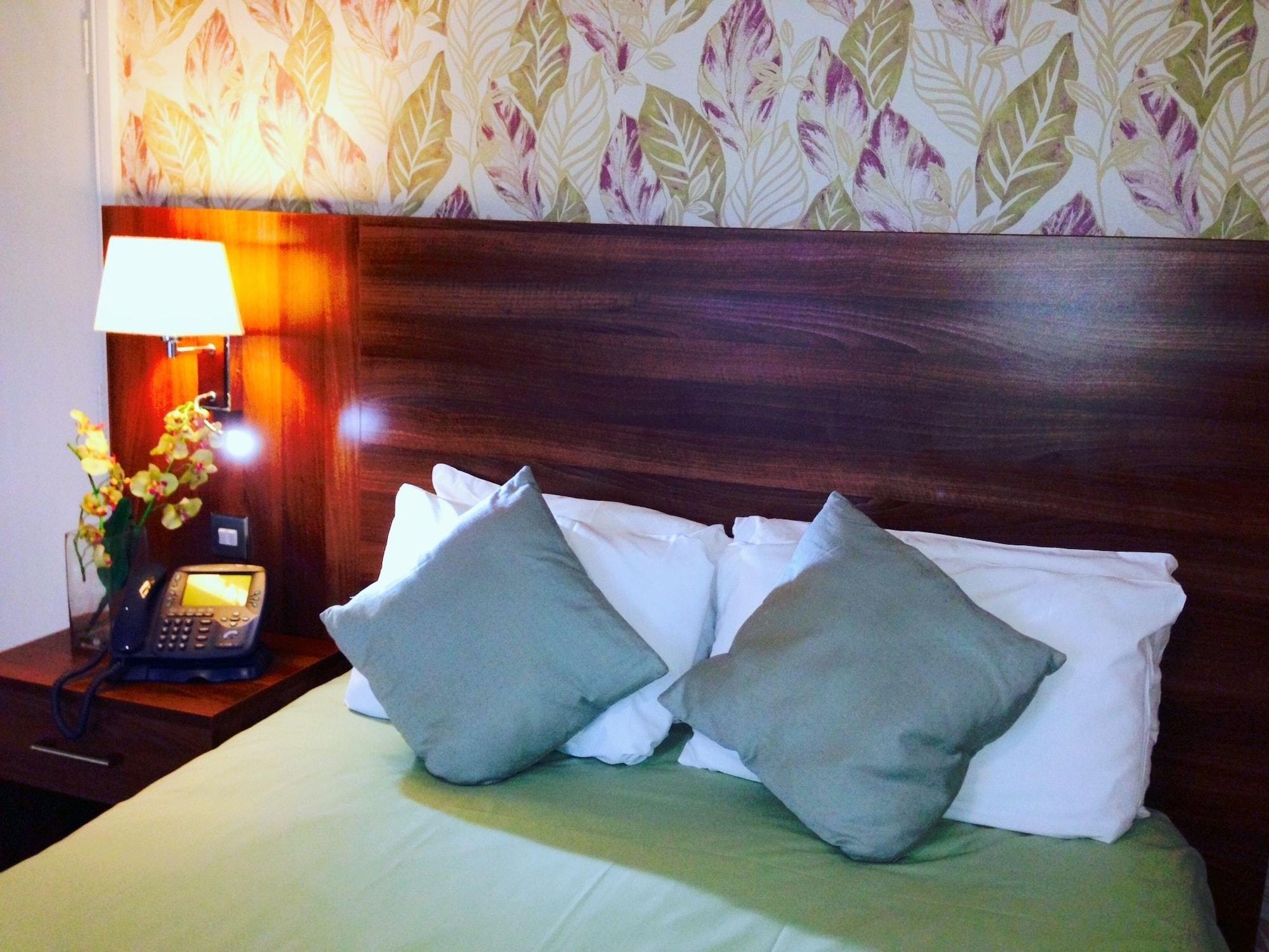 Ely House Hotel Вулвергемптон Экстерьер фото